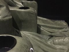 -佳影巨幕影城(萝岗香雪锐丰广场店)