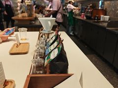 -星巴克臻选(周浦万达店)