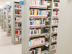 -石景山区图书馆(八角南路)