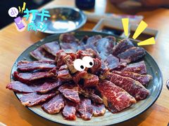 牛肉拼盘定食-萌牛肠烧烤店(虹梅路店)