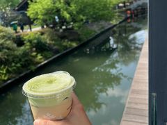 -星巴克(成都天府水街店)