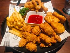 炸物拼盆-Ambra Haus琥珀屋精酿餐厅(宝山店)