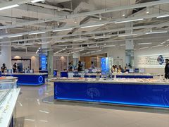 -优购镜仓(黄岛吾悦店)