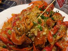 -老街烧烤大排档·地道湖北菜·龙虾馆(汉口火车站店)