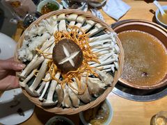 -一善菌·云南菌汤·云南菜(银泰城店)