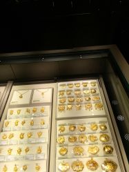 -周大福CHOW TAI FOOK(万象城店)