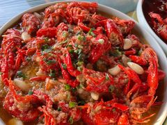 -冰冰龙虾·江湖菜·花园江景餐厅