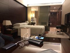 -广州天河希尔顿酒店