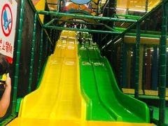 -蒙特利亲子乐园