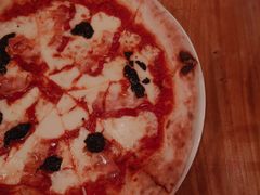 猪肉黑松露披萨-La Tavernetta(Bar à Vin)(乌鲁木齐路店)