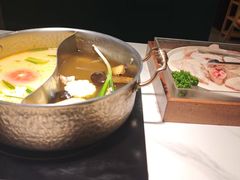 -椰子湾·海南火锅·糟粕醋·椰子鸡(正大广场店)