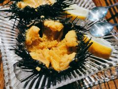 黄金海胆-蚝堡海鲜·威海菜·海肠捞饭·烧烤·亚洲吃蚝公司(幸福门店)