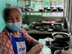 -灵山卢梅燕粉店