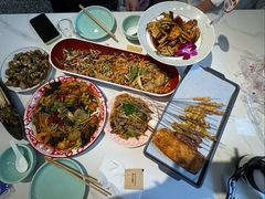 -嗨辣小聚·盘锦河蟹·海鲜烧烤龙虾(盘锦十年好店)