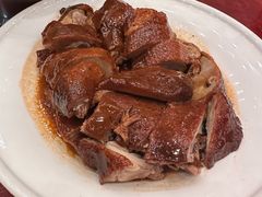 -侬佳蒸菜馆(听潮店)