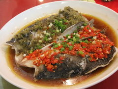 剁椒鱼头-橘子洲头湘菜馆