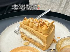 -Be Lived Cafe比例咖啡(摩天轮店)