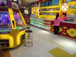 -meland·儿童乐园·游戏厅娃娃机·电玩Xbox(成都合生汇店)