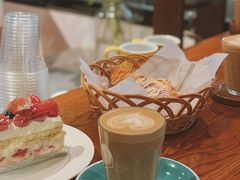-麦田工坊(月湖店)