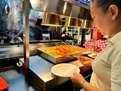 -四海一家自助餐(益田假日广场店)