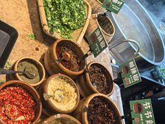 -云阿蛮云南生烫牛肉米线(奉贤路店)