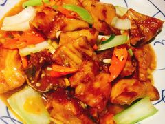 -客家大院·非遗赣南客家菜(郁孤台店)