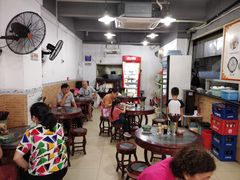 大堂-兴兴旺·冬瓜盅·啫啫煲(西华路店)