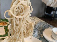 过油肉拌面-巴扎美食·新疆菜·西域歌舞表演餐厅(新疆大厦店)
