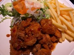 炸鸡蔬菜沙拉-土大力拌饭名家(丹尼斯百货店)