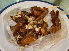红烧乳鸽-崖口红树林海鲜餐厅