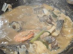 -侠成水上农庄(工业大道店)