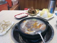 -九寨沟特色牦牛肉汤锅