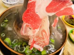 -洞庭洲·防空洞火锅·铜锅涮肉·烧烤(新百广场店)