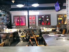 -马路牙子烧烤音乐酒馆(望京店)