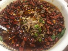 -湖南人家湘菜馆(镇江路店)