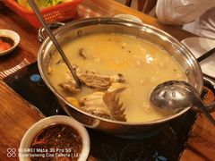 -凤中皇清远鸡村(凤城店)