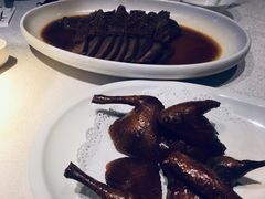 玻璃脆皮乳鸽-粤秀餐厅(国货店)