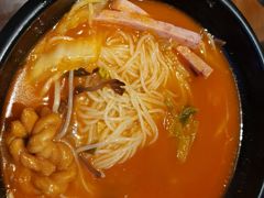 -渝和喵叔米线(南坪万达店)