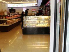 -红宝石·鲜奶小方·海派西点房(浦三店)