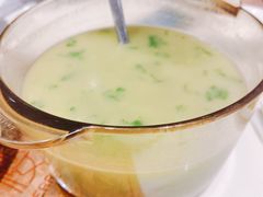 -红樱桃·欢乐餐厅(太原里店)