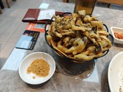 干炸鲜蘑-屋里家延边朝鲜族冷面(南园店)