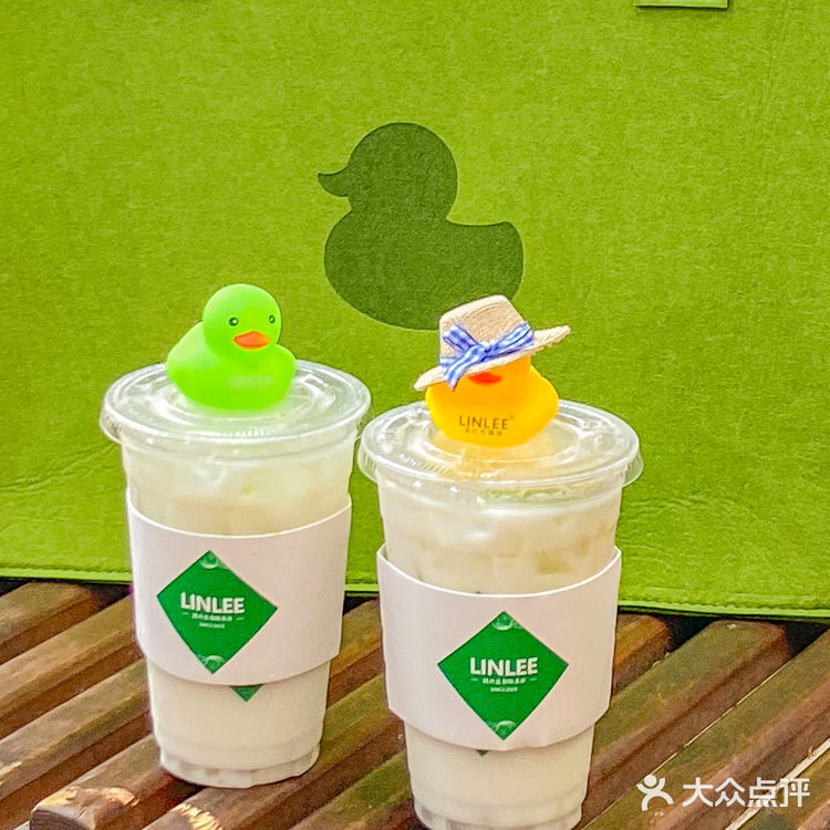 来北京路不打算带个包回家吗?买柠檬茶就送‼️