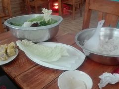 白菜-苗伯妈酸汤火锅
