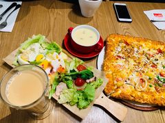 -必胜客(百联又一城店)