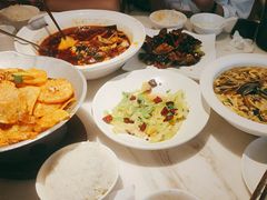 -茅庐毛血旺(烟台大悦城店)