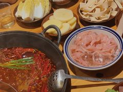 -乐闹闹重庆火鍋(民治店)