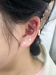 -龙之吻专业刺青·手工耳洞·纹身去色