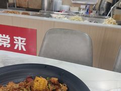 -愉肴麻辣香锅(中北镇店)