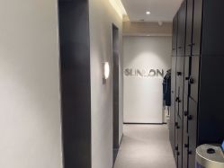 -SUNLON秀隆时尚烫染定制沙龙