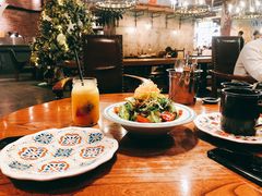 景观位-I HOLIC艾豪丽披萨(KKone店)